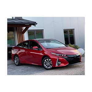 Toyota Prius Usado, Sedán Turbo con Tracción Delantera, Tapicería de Cuero Oscuro, en Venta - Product Image 4