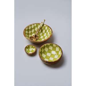 Grand saladier en bois de Sesham pour dîner en famille Verts frais et présentation de table - Product Image 5