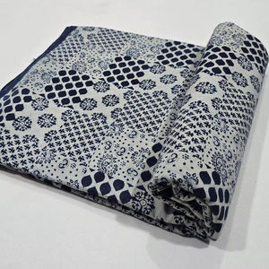 Bloque de mano indio impreso 100% tela de algodón hecha a mano ecológica tradicional transpirable bloque hecho a mano tela de algodón con estampado - Product Image 1