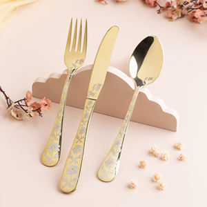 Ensemble de couverts de salle à manger de luxe Ustensiles au design élégant en acier inoxydable doré de qualité supérieure pour les meilleurs hôtels et restaurants - Product Image 1