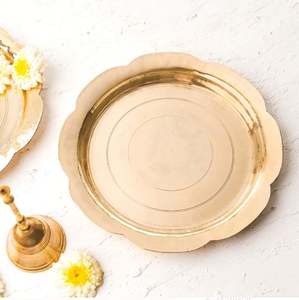 Cuenco para servir Eleve su experiencia gastronómica y aproveche los beneficios para la salud de Kansa con nuestro cuenco para servir de bronce exquisitamente hecho a mano - Product Image 1