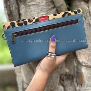 กระเป๋าคลัทช์หนังขนสัตว์สำหรับผู้หญิงหนังสัตว์รีไซเคิลหนังสัตว์แท้สีรุ้งแบบอเนกประสงค์กระเป๋าใส่บัตร ATM - Product Image 5