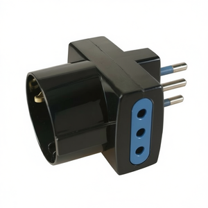 Adaptador de Enchufe Eléctrico Negro 2 X 2P+T 10A (Estándar Italiano) 1 X 2P+T 10A (Estándar Italiano/Alemán para ICs) - Product Image 3