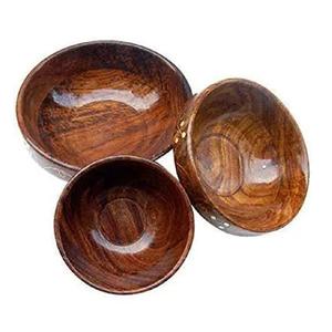 Bol de service en bois naturel de haute qualité de qualité supérieure Design élégant pour des présentations de dîner élégantes Assiettes à vaisselle artisanales - Product Image 3