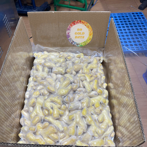 ผู้จัดจำหน่ายขิงแช่แข็ง IQF แบบหั่นหรือขูด รสชาติธรรมชาติ บรรจุภัณฑ์แบบจำนวนมากสำหรับอุตสาหกรรมอาหาร - แคริลิน - Product Image 2