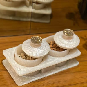 Juego de 2 Frascos de Resina de Lujo con Tapa y Bandeja para Decoración Moderna del Hogar, Adorno Elegante con Textura - Product Image 6