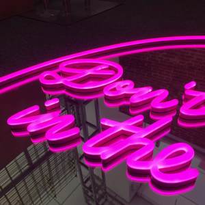 液体亚克力霓虹灯定制霓虹灯背景照明IP65防水RGB变色智能一体化持久发光 - Product Image 2