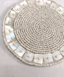 Mosaïque de coquille faite à la main de collection de caboteur de nacre avec l'élégance moderne - Product Image 1