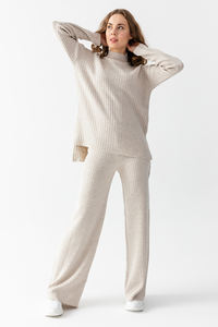 ชุดวอร์มสองชิ้นสำหรับผู้หญิงเสื้อสเวตเตอร์และกางเกงคอเต่าไซส์ใหญ่พิเศษเนื้อผ้านุ่ม - Product Image 5