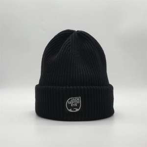 Gorros de Invierno de Punto Personalizados de Acrílico de Fabricante OEM, Cálidos y Unisex - Product Image 5