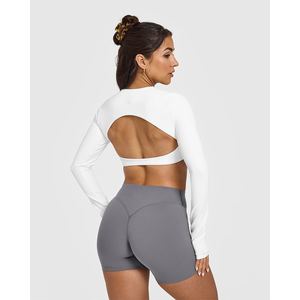 Top corto de mujer blanco Premium personalizado, camisetas cortas ligeras y sexis de manga larga de algodón con estampado suave de verano para mujer - Product Image 2