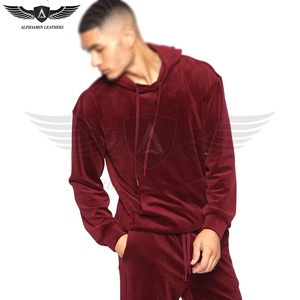 El más nuevo logotipo personalizado ligero Diseño único Ropa de invierno Buena calidad Hecho en Pakistán Hombres Chándales de terciopelo - Product Image 5