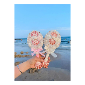 Espejo de concha marina para uso manual, ideal para kits de cosméticos costeros, ideas de regalos de playa y accesorios de aseo de viaje - Product Image 1