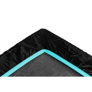Forro Rectangular para Perrera Watershield, Diseño Impermeable con Patrón Sólido - Product Image 5
