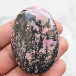 โรโดไนต์ พาลสโตน คริสตัลสีชมพู ขายส่ง ขนาด 20-55 มม. สำหรับทำกริลล์ฟัน - Product Image 1