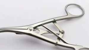 Fórceps de dilatador traqueal Laborde 5,5 con 3 cuchillas Herramienta quirúrgica certificada CE | OEM y etiqueta privada disponible | Confiable - Product Image 6