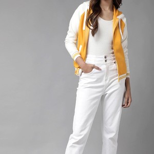 Sweatshirts à capuche en coton biologique de qualité supérieure personnalisés, doux et confortables, coupe ajustée pour hommes et femmes - Product Image 5