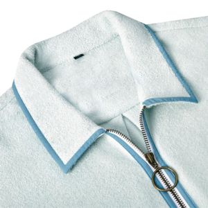 Sky Blue Standard Issue Cabana Set Organic Terry Cloth con bolsillos de parche con cremallera de latón Ideal para salidas casuales de verano - Product Image 3