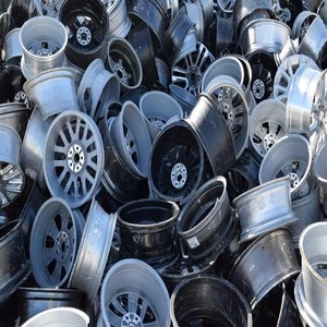 Vente en gros de rebuts de jantes en alliage d'aluminium de haute pureté 99,9% et de rebuts d'aluminium à 99,7% de pureté, Modèle N° 28kg - Product Image 6