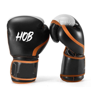 ถุงมือฝึกซ้อมพิมพ์ลายสำหรับนักกีฬา MMA สีดำ ผลิตจากหนัง PU คุณภาพดี ถุงมือชกมวยที่สวมใส่สบายสำหรับนักต่อสู้ - Product Image 1