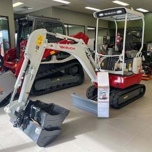 Mini-excavatrice Takeuchi TB320 d'origine à vendre, 2,7T, excavatrice compacte, livraison rapide, prix de gros d'usine 2,5T - Product Image 1
