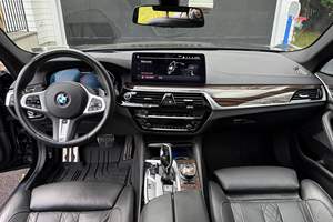 BMW M550i xDrive Plus 2021 Usado en Excelentes Condiciones, Sin Accidentes, Volante a la Izquierda/Derecha - Product Image 6
