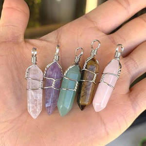 Colgante Romántico en Forma de Bola, Hecho a Mano, de Plata de Ley Chapada en Oro, de 30 a 35 mm, con Piedras Naturales Mixtas y Cristal Envuelto en Alambre - Product Image 4