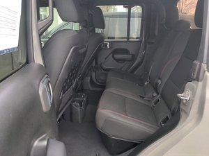 Camioneta Jeep Gladiator Rubicon 2022 Usada en Buen Estado - Product Image 6