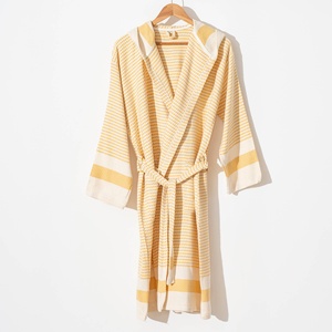 เสื้อคลุมอาบน้ำลายทางแบบตุรกี คิโมโน สีมัสตาร์ดหรือสีดำ - Product Image 3