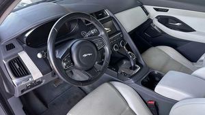 Jaguar E-PACE P250 SE AWD Plus Sin Accidentes, Conducción Izquierda/Derecha - Product Image 2