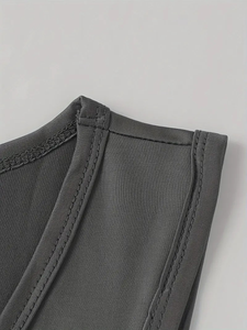 Débardeur d'entraînement sans manches bleu marine pour homme, chemise d'entraînement d'été confortable à séchage rapide, extensible, décontracté, fabriqué au Bangladesh - Product Image 6