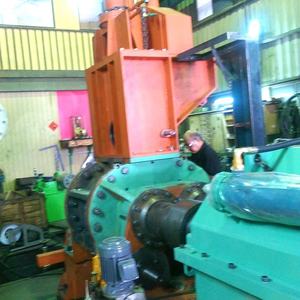 เครื่องผสมแบบ Banbury Paxton INMB-01 ประสิทธิภาพสูง ความจุ 100 ลิตร เครื่องผสมยางผลิตภาพสูง จากโรงงานไต้หวัน - Product Image 2