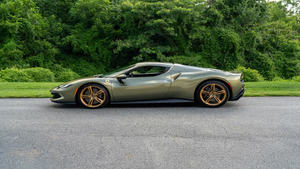 2024 296 GTS Cabriolet d'occasion en excellent état - Product Image 4