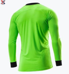 Camiseta de Fútbol Premium 100% Poliéster con Impresión de Logotipo Personalizado, Secado Rápido y Transpirable para Uniforme Oficial de Equipo, Directo de Fábrica OEM - Product Image 3
