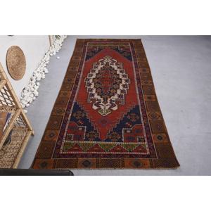 Tapis Ethnique en Laine 9x12 avec Motif Géométrique Rouge et Noir Patchwork Latex pour Décorations de Salon et Couloirs - Product Image 1
