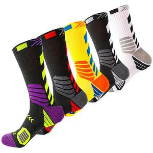 Calcetines deportivos ecológicos personalizados para hombres y mujeres, calcetines de compresión transpirables de corte alto, logotipo inferior para fútbol, baloncesto, gimnasio - Product Image 3