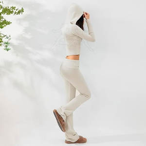 Top corto elegante con cremallera, chándal, ropa informal, Top corto con cremallera MOQ bajo, chándal para un estilo de vida activo diario - Product Image 6