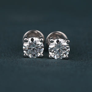 Luxueux diamant de laboratoire de coupe ronde 10KT or blanc diamant nouvelle conception personnalisée à la mode boucles d'oreilles à vis arrière pour les femmes - Product Image 1