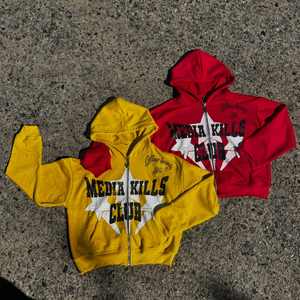 เสื้อสเวตเตอร์ผ้าฟลีซคอตตอน 100% แบบซิปหน้า สกรีนโลโก้ตามสั่ง ขายส่ง ทรงบ็อกซี่ ใส่สบาย ระบายอากาศได้ดี เป็นมิตรกับสิ่งแวดล้อม แฟชั่นสตรีทแวร์สำหรับฤดูหนาว ใส่ได้ทั้งชายและหญิง - Product Image 1