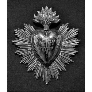 Art mural en métal de style vintage, Sacré-Cœur de Jésus, finition feuille d'or, sculpture de cœur flamboyant, décoration Milagro, cœur traditionnel - Product Image 2