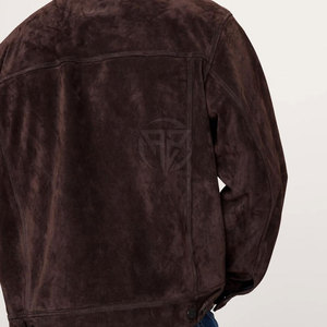 Veste d'hiver en cuir suédé de vachette de qualité supérieure avec logo frontal, coutures soignées, design moderne, écologique et léger - Product Image 4