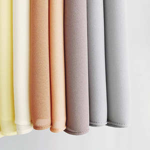 Hiyab de Chifón Suave y Ligero de Primera Calidad para Otoño, con Logotipo Personalizado, Cuadrado, Ecológico, Transpirable, Antibacteriano y de Secado Rápido para Uso Diario - Product Image 5