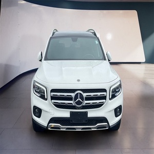 SUV GLB 4MATIC 2020 d'occasion en parfait état, boîte automatique 8 vitesses, 221 CV, transmission 2L - Product Image 1