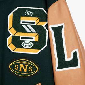 แจ็กเก็ตเบสบอลหนัง PU สำหรับผู้ชายเสื้อทีมเบสบอลปักลายอักษรอักษรเนียลยาวยาวโลโก้ออกแบบได้ตามต้องการ - Product Image 3