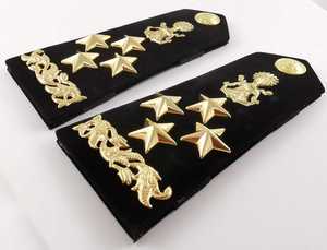 Épaulettes brodées personnalisées 100% fil métallique en forme d'étoile pour uniforme - Product Image 4