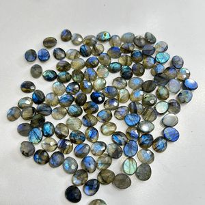 Pierre précieuse en vrac de Labradorite bleue naturelle dans la coupe de forme ovale de 8/10MM - Product Image 1
