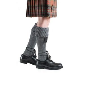 Calcetines Altos Premium Obexa para Kilt Escocés, Ideales para Vestimenta Tradicional y Desfiles - Product Image 2