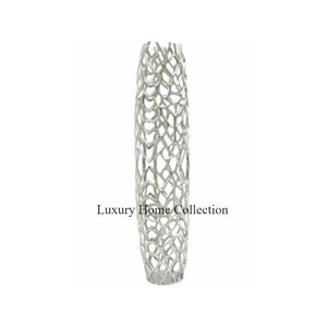 Nouveau Triangle Forme Métal Durable Vase Argent Couleur Fantaisie Look Accrocheur Fleur Vase Brillant Poli Martelé Conception Fournitures - Product Image 2