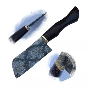 Couteau de cuisine OEM à haute teneur en carbone de 7 pouces en acier Damas de style japonais VG10 avec 67 couches de couperet à viande avec manche en bois - Product Image 5