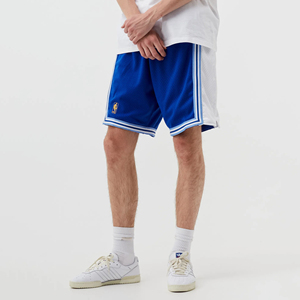 Short de sport de basket-ball décontracté pour homme personnalisé 100% polyester avec poches taille moyenne Short en maille à sublimation à motif solide - Product Image 4